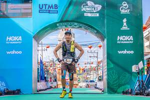 BIB: 409, 4140
                            <button type="button" onclick="openModal(21780944)" class="btn btn-primary btn-sm float-right btn-popup" data-toggle="modal" data-target=".modal-high-quality">
                        <i class="fas fa-shopping-cart"></i> Add to Cart
                    </button>
                                            <button type="button" onclick="isThisMe(21780944, true)" class="btn btn-success btn-sm float-right btn-popup btn-isme hidden" data-toggle="tooltip" data-placement="bottom" title="นี่คือรูปของคุณใช่ไหม คลิกที่นี่เพื่อเอาเข้าอัลบั้ม">
                        <i class="fas fa-plus"></i> Add to album
                    </button>
                    <button type="button" onclick="isThisMe(21780944, false)" class="btn btn-warning btn-sm float-right btn-popup btn-isnotme hidden">
                        <i class="fas fa-ban"></i> Remove from album
                    </button>